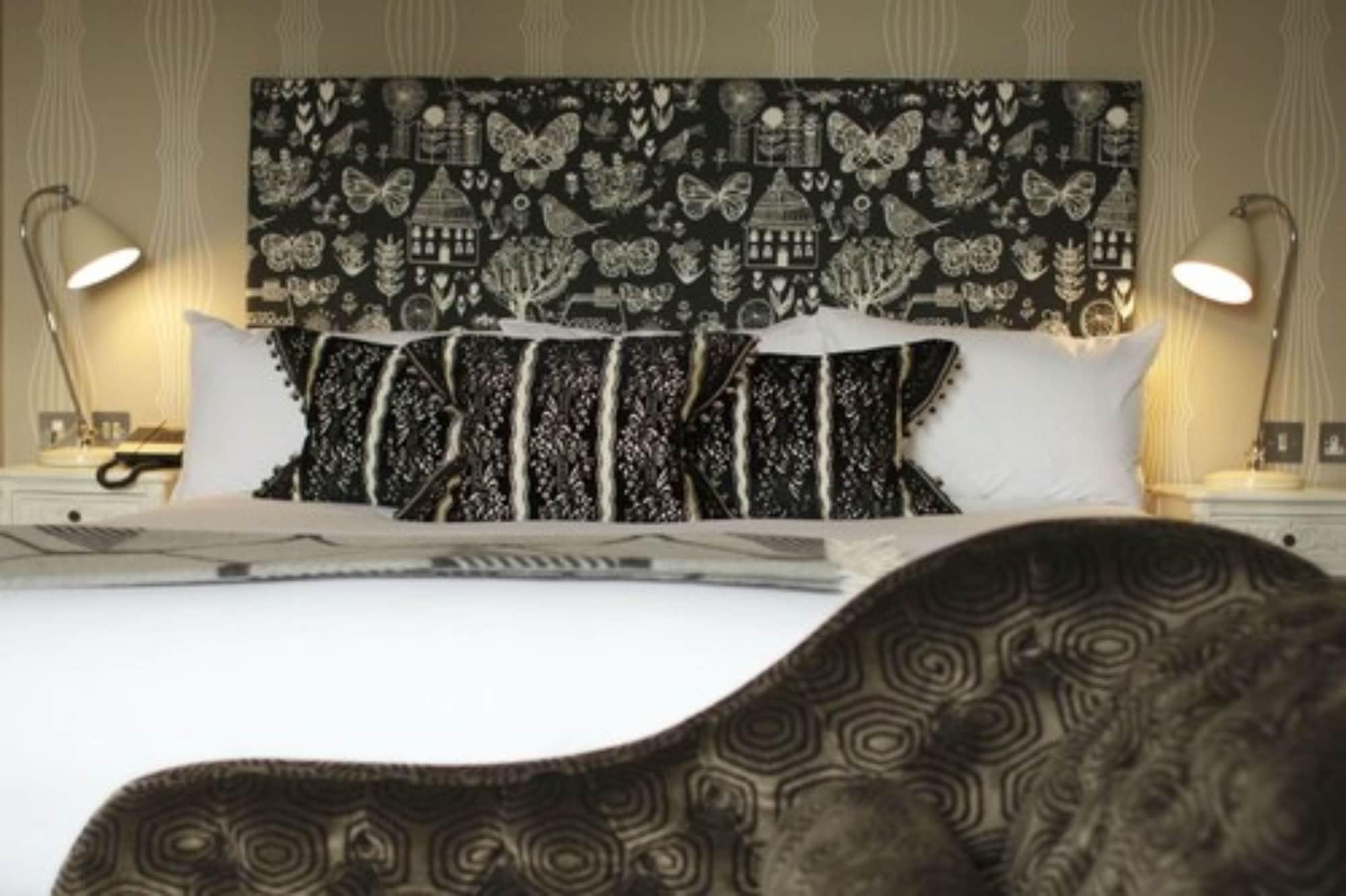 Angel Hotel Bury St. Edmunds Bagian luar foto