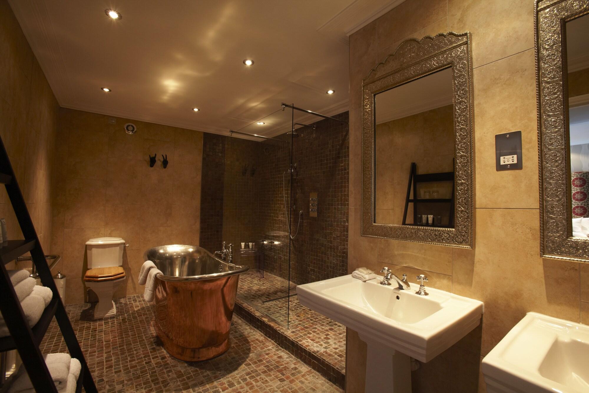 Angel Hotel Bury St. Edmunds Bagian luar foto